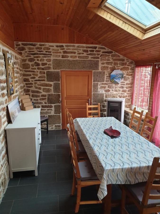 Maison De Campagne Spacieuse Villa Ploudalmézeau Exteriör bild